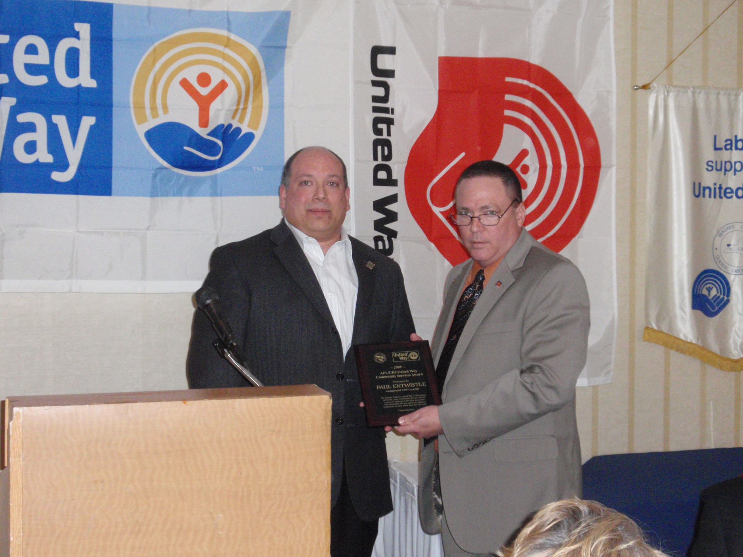 UAW Local 686 Amalgamated President Paul Entwistle Is Recipient Of The Eastern Niagara United Way�s Annual AFL-CIO Community Services Award